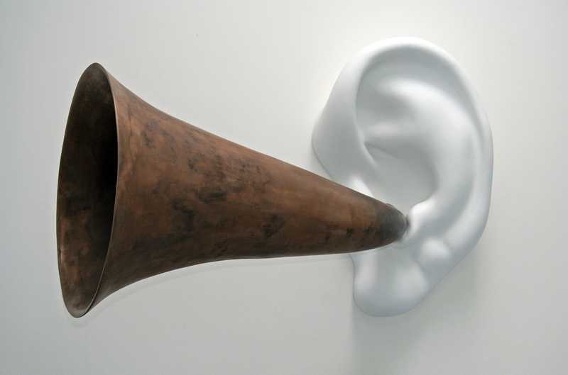 Beethoven, Trumpet with ear
